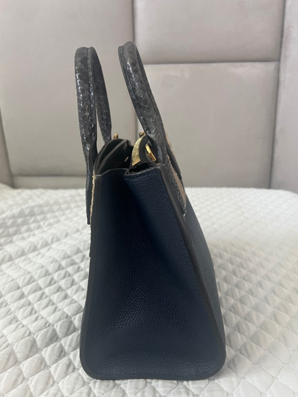 LV City Streamer Python